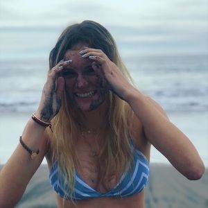 Meet your Posher, Shelly